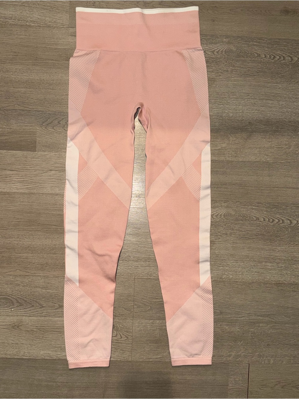 PINK Victoria's Secret Blush Pink Seamless Leggings with Light Pink Panels